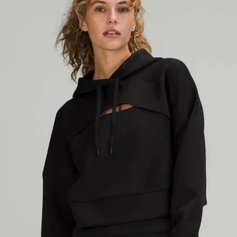 Lululemon Get Centered Crop Hoodie